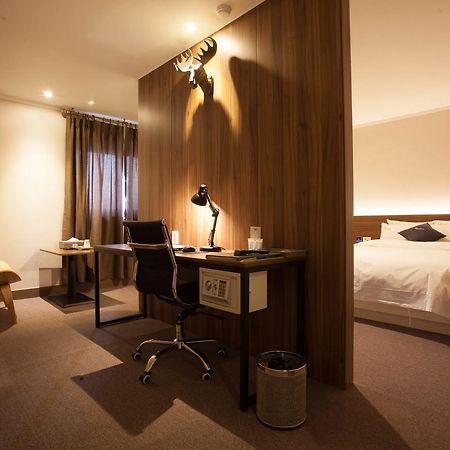 Centralperson Pyeongtaek Hotel ภายนอก รูปภาพ