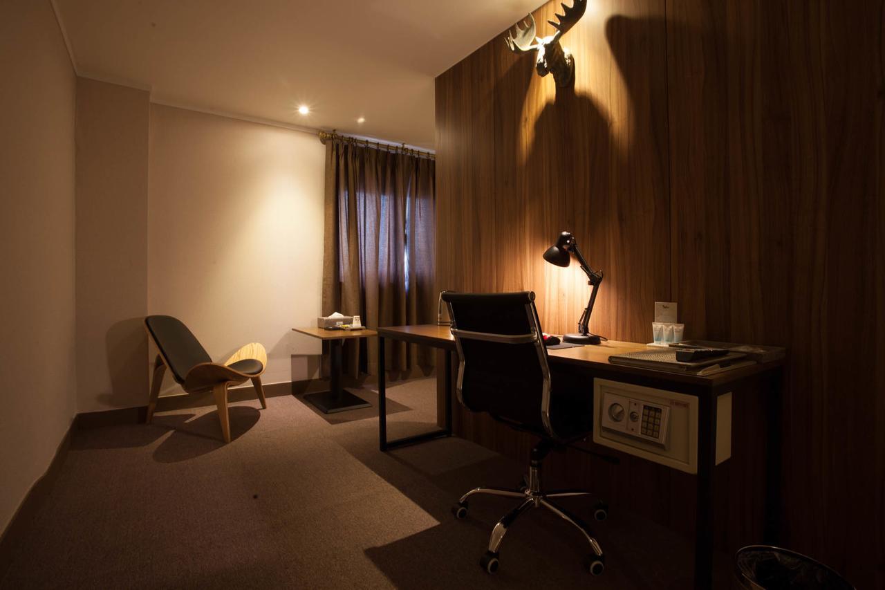 Centralperson Pyeongtaek Hotel ภายนอก รูปภาพ