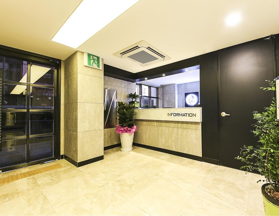 Centralperson Pyeongtaek Hotel ภายนอก รูปภาพ